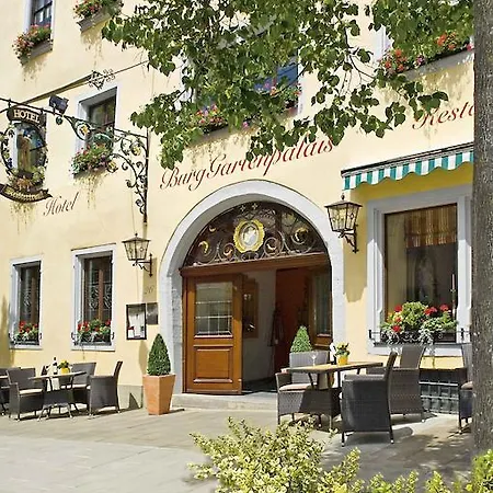 Burggartenpalais 4*