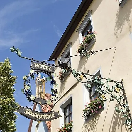 Burggartenpalais Hotel 4*