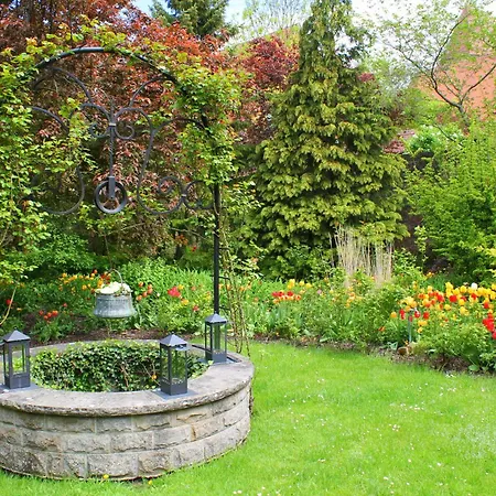 Burggartenpalais فندق 4*