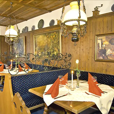 فندق Burggartenpalais